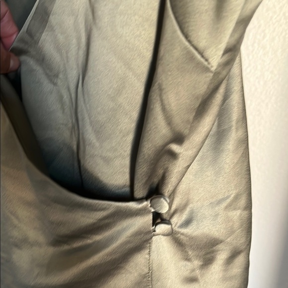 Olive Green Women's Top size 8 - Picture 4 of 6